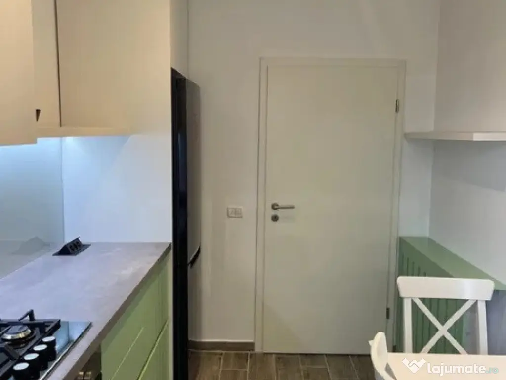 Garsoniera zona Bartolomeu