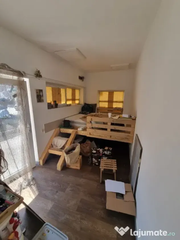 Inchiriez spatiu comercial zona Centrala - ID : RH-32972