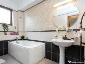 Lacul Grivita-Damaroaia 1000 mp teren 