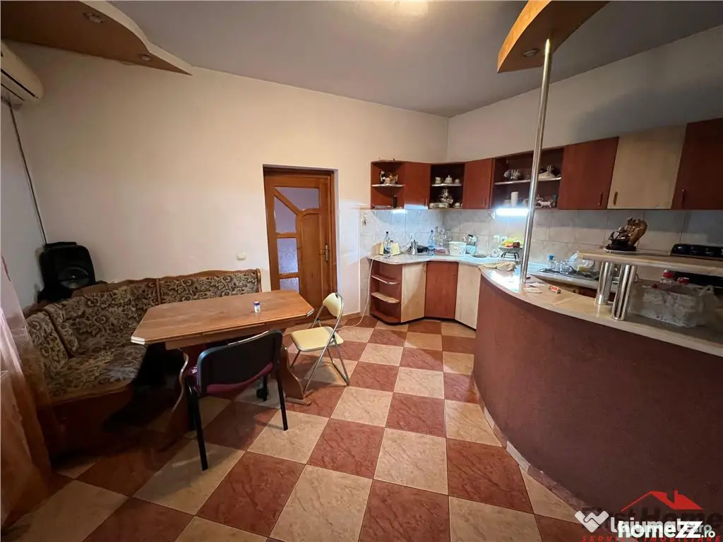 Casa constructie noua la rosu de P M in Focsani