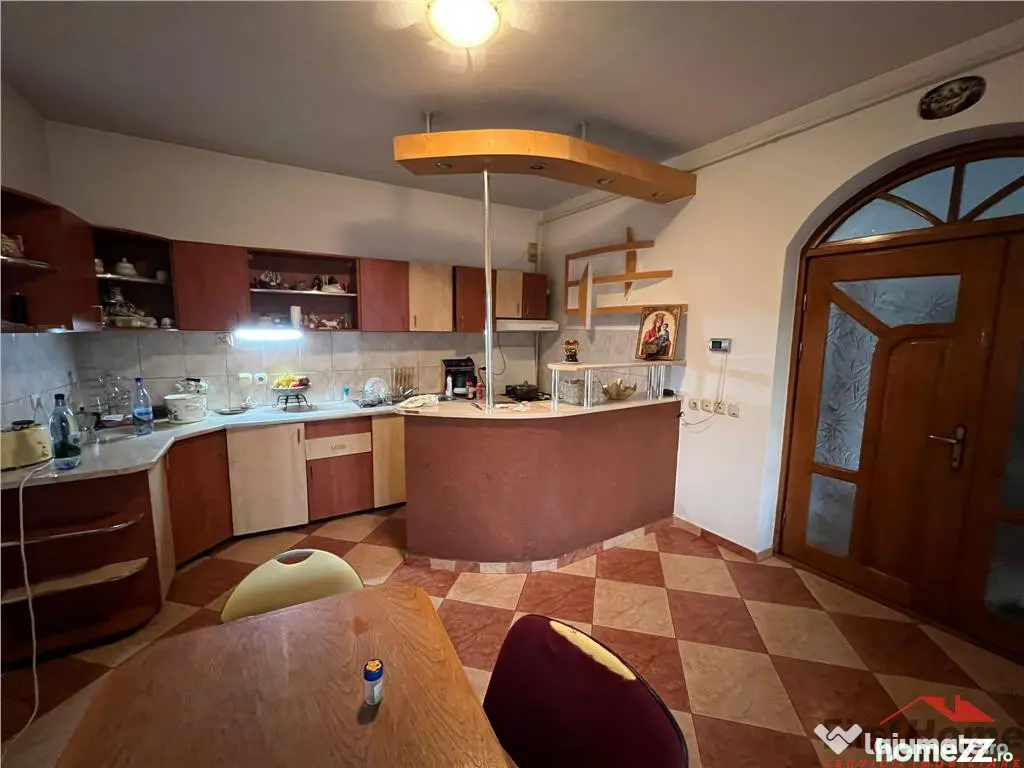 Casa constructie noua la rosu de P M in Focsani