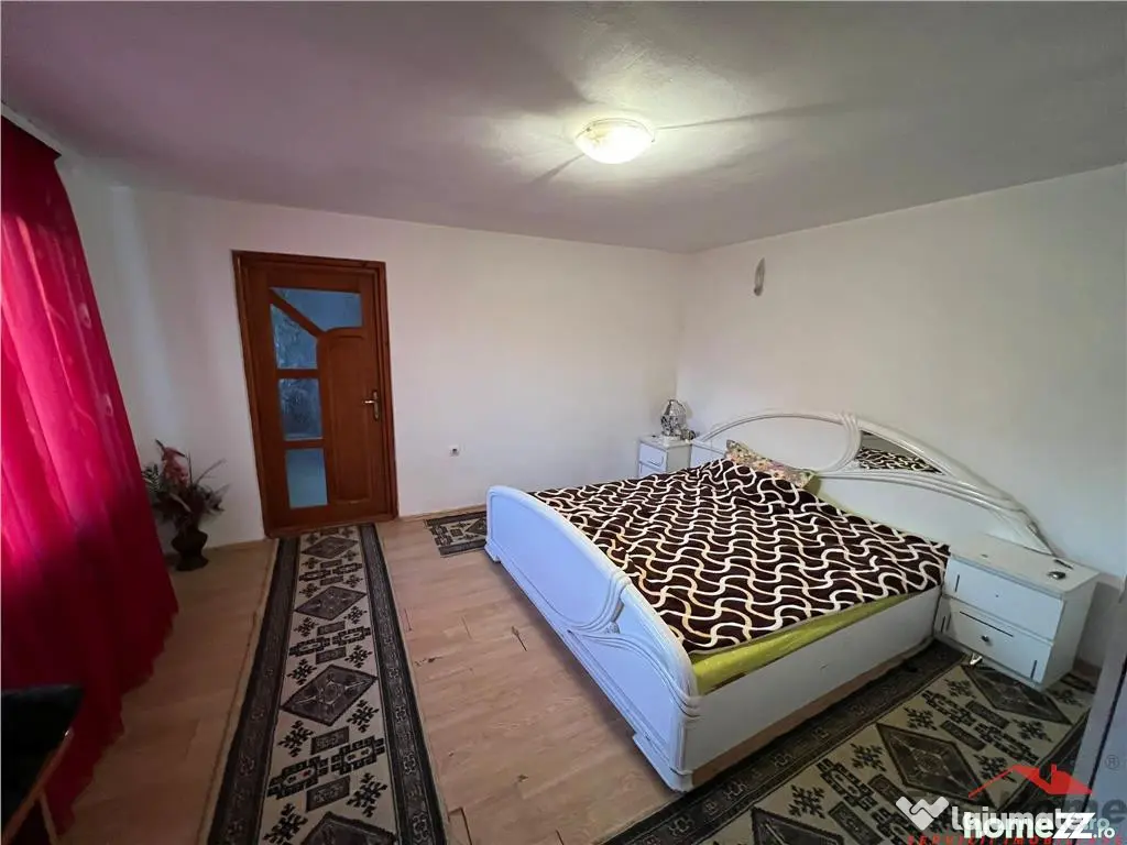 Casa constructie noua la rosu de P M in Focsani