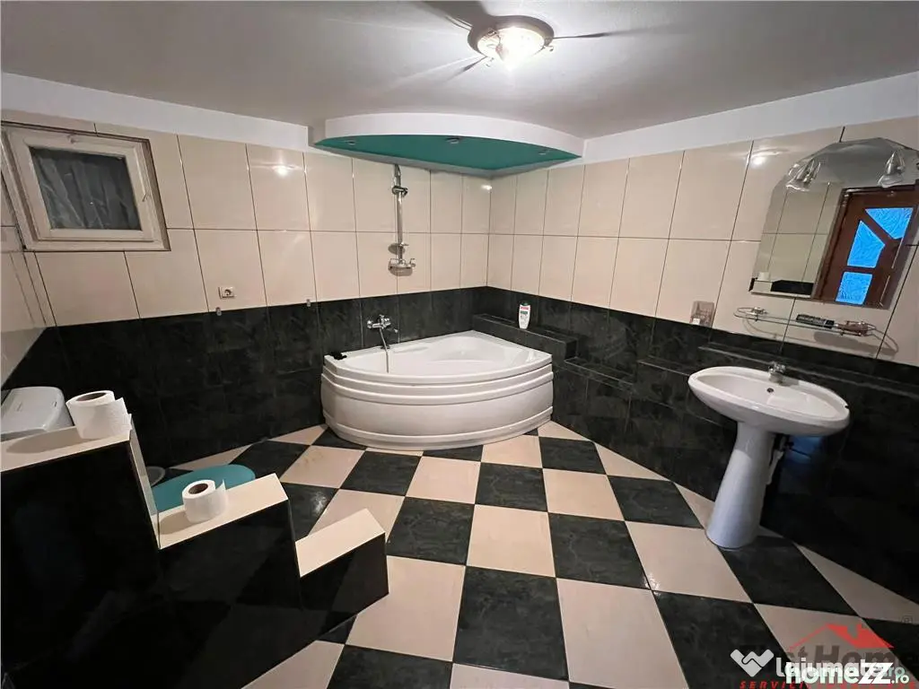 Casa constructie noua la rosu de P M in Focsani