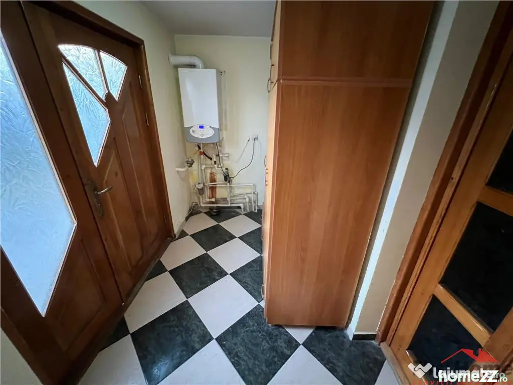 Casa constructie noua la rosu de P M in Focsani