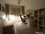 1 camera situat langa Facultatea de Medicina 