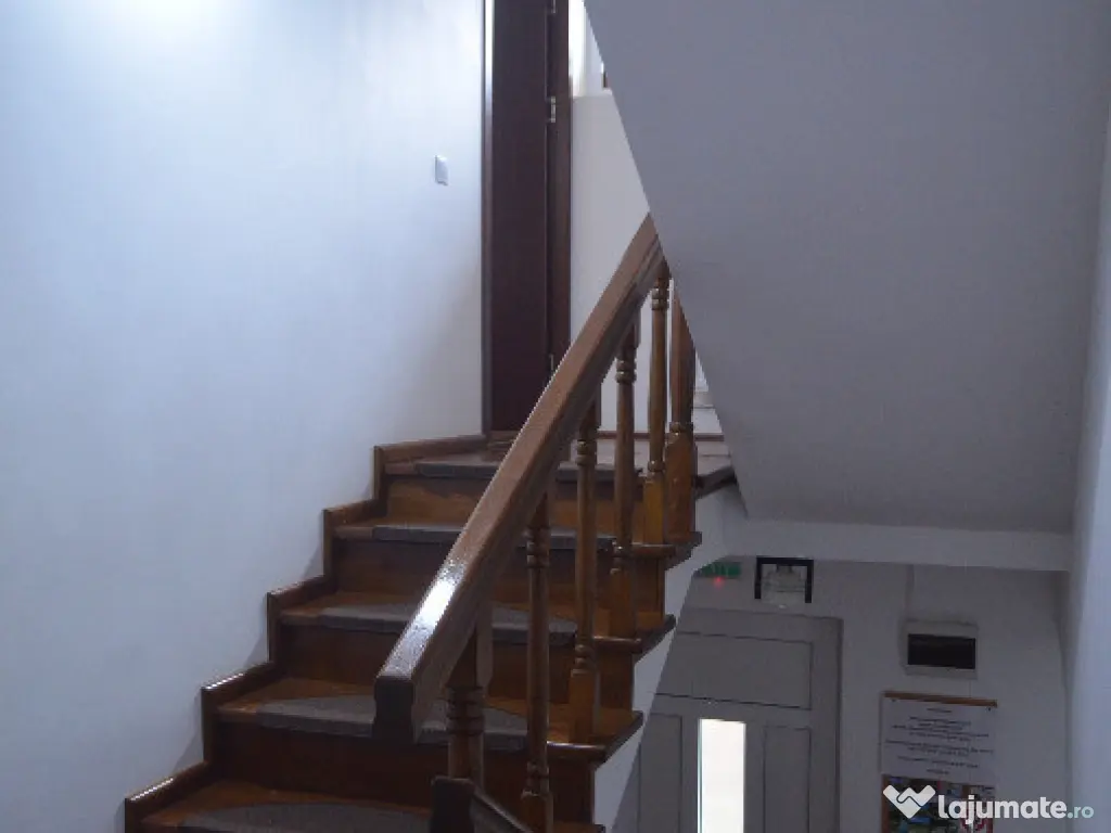 Vila de vacanta situata in Busteni