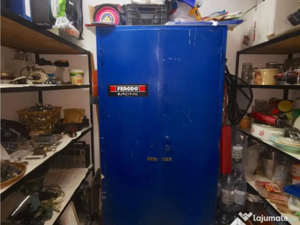 Vila individuala parter 3 camere cu teren 400mp intrare Domn