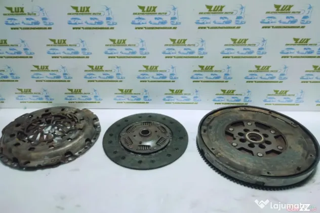 Kit ambreiaj cu masa dubla dubla 2.5 tdi AKE BAU BDH BDG 059141031 A