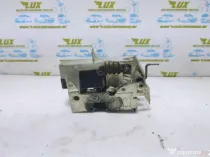 Broasca incuietoare usa dreapta spate Renault Symbol 2 [20