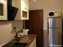 Apartament o camera de inchiriat zona Piata 700