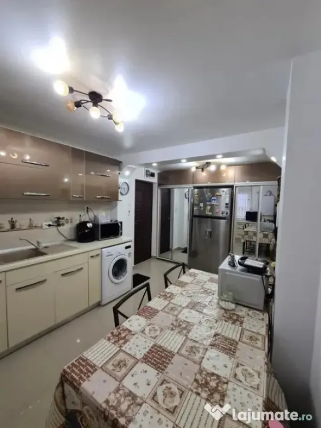 Apartament 3 camere confort 1, Viziru 1, Renovat, Mobilat Ut