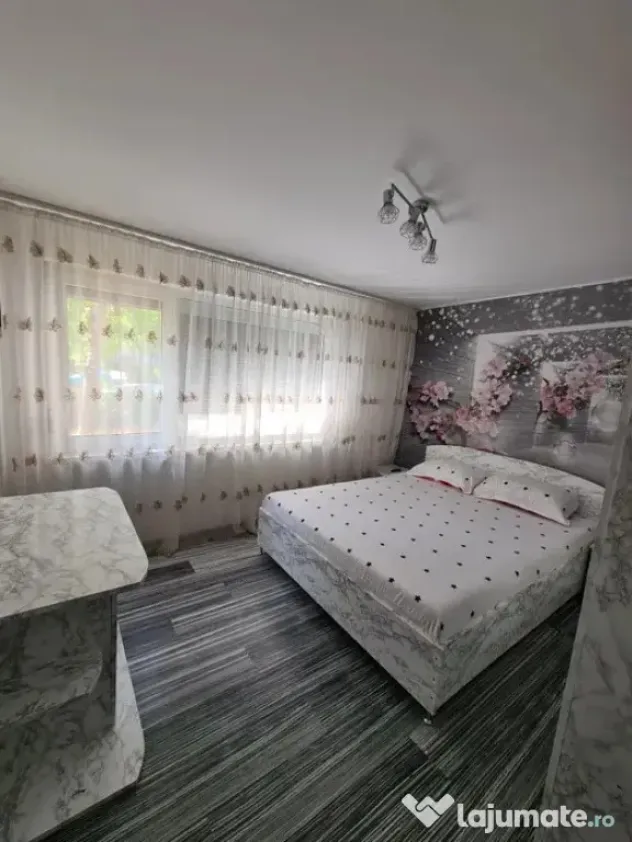 Apartament 3 camere confort 1, Viziru 1, Renovat, Mobilat Ut