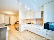 De inchiriat apartament 2 camere zona Andrei Muresanu 