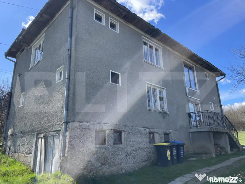 Duplex 3camere,bucatarie,2bai,beci - Dej (Cluj)