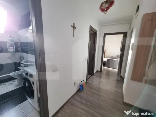 Apartament 4 camere, 93mp, balcon, 2 bai, zona Regal, Baciu