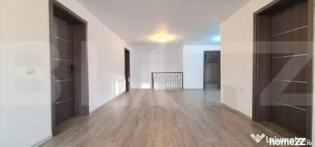 Casa individuala 277 mp, 3 dormitoare, teren 2500 mp, Campia