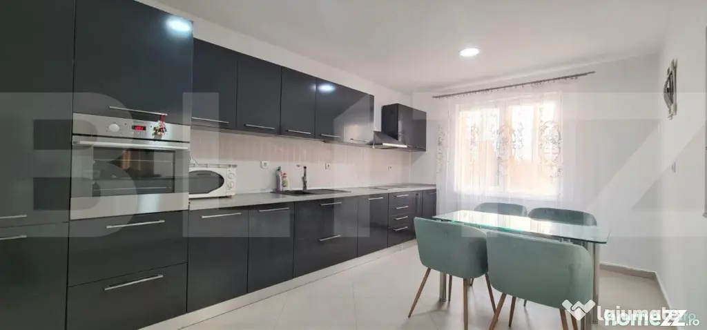 Casa individuala 277 mp, 3 dormitoare, teren 2500 mp, Campia