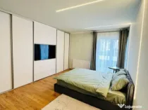 Apartament modern la cheie, 2 gradini, parcare, zona Cetatii