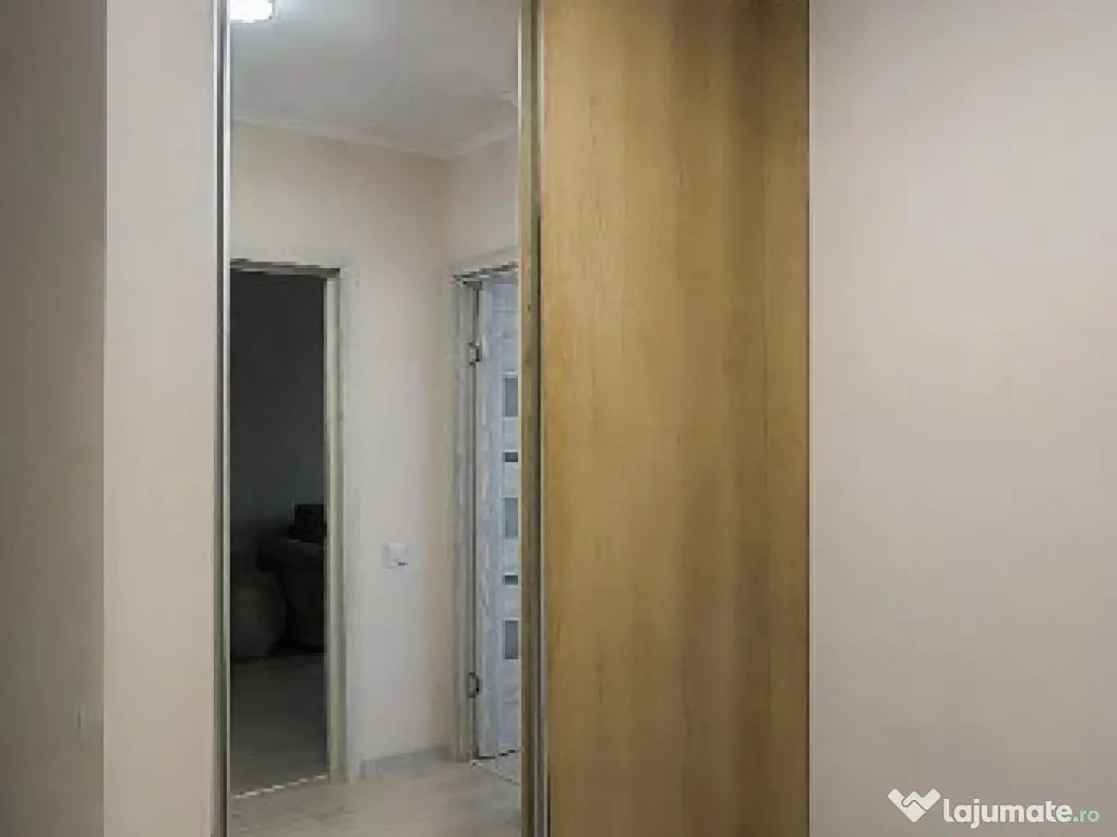 Inchiriez un apartament cu 2 camere in cartierul Marasti