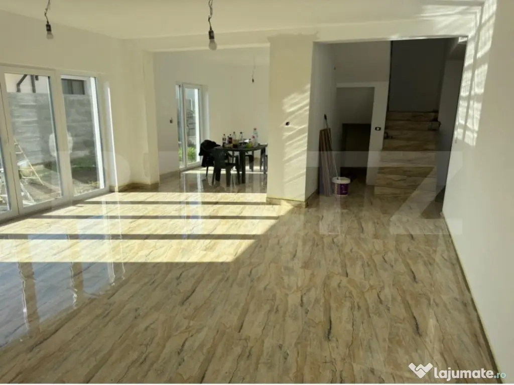 Duplex despartit prin garaj 190 mp utili, Dumbravita!