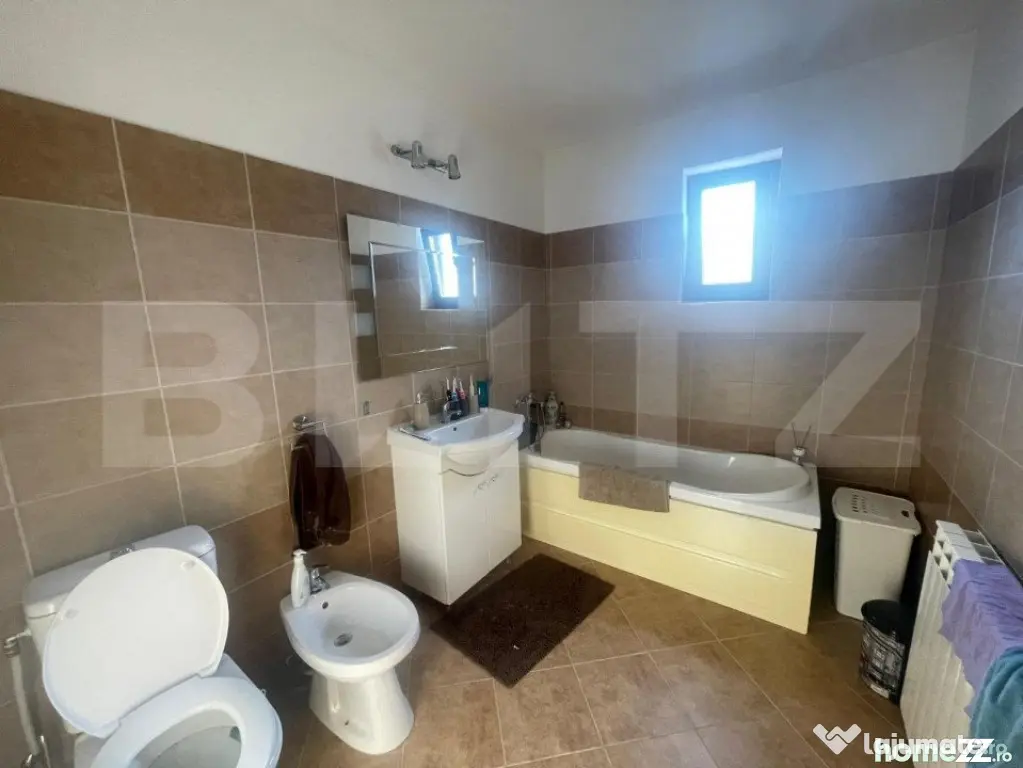 Casa individuala, 220mp, 700mp teren, zona Itcani - Suceava (Suceava)