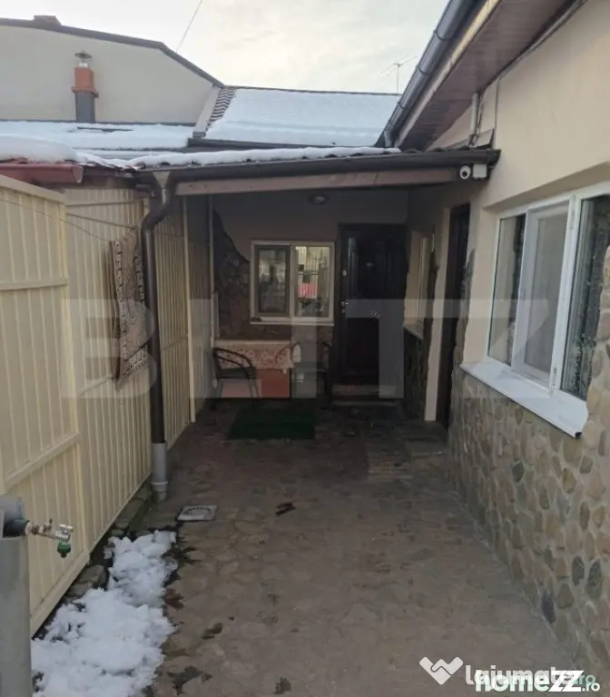 Casă 3 camere, 95mp utili + 150 mp teren, cartier Micro 4