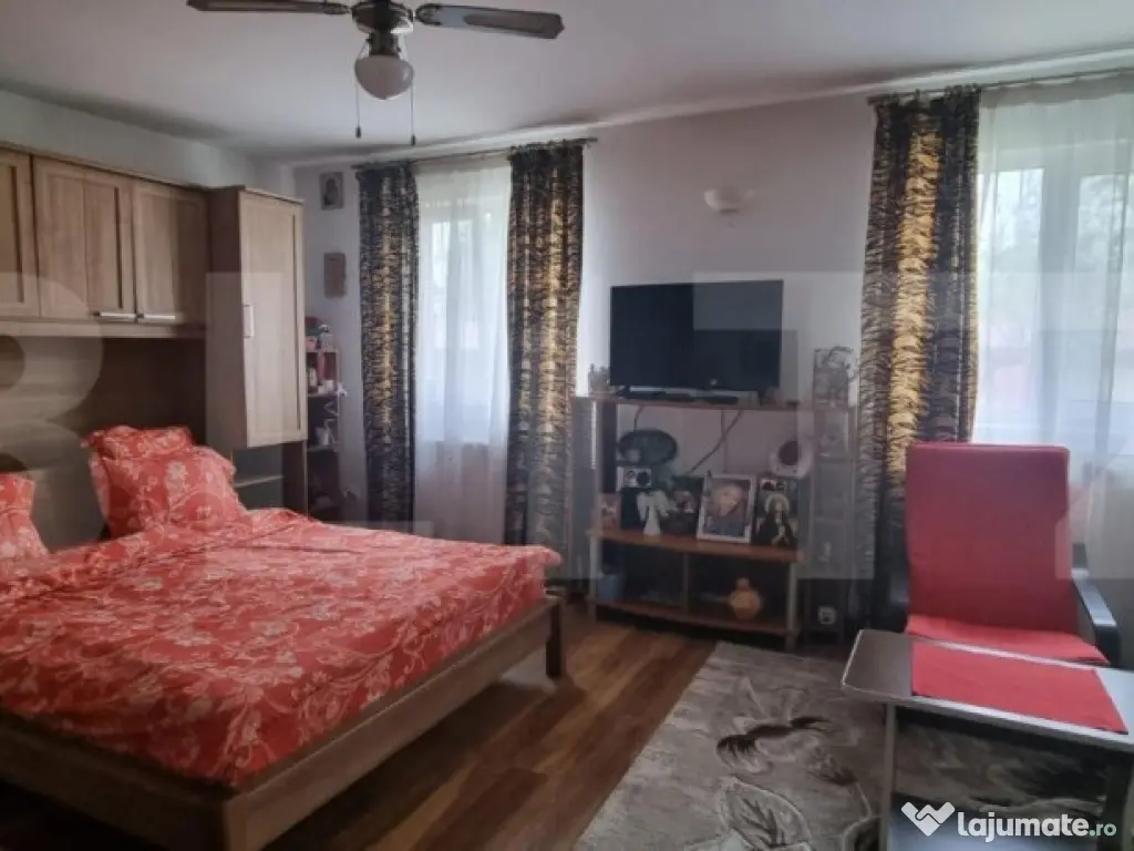 Casa individuala, 4 camere, 200 mp si teren 1800 mp, Magurel