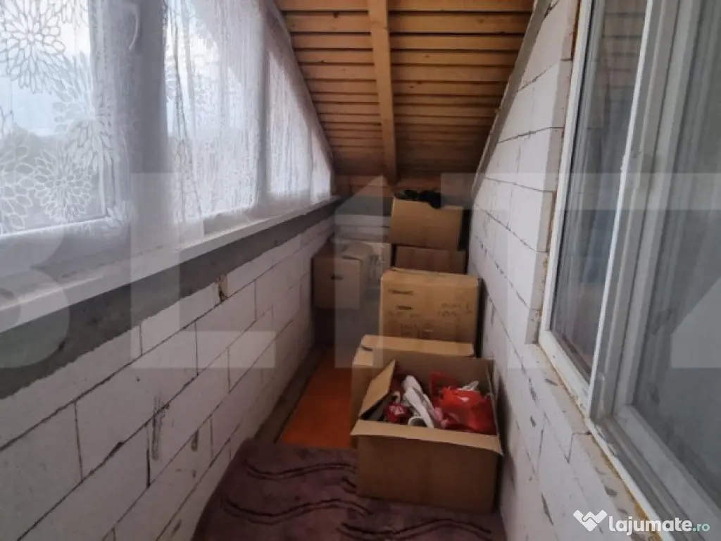 Casa individuala, 4 camere, 200 mp si teren 1800 mp, Magurel