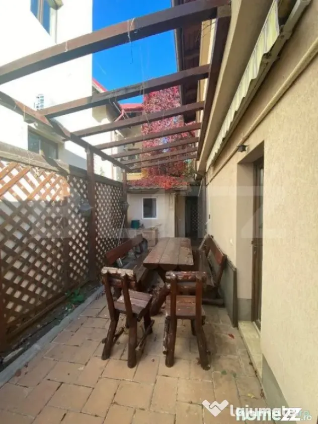Casa individuala 7 camere, 240 mp, zona Centrala - Ploiesti (Prahova)