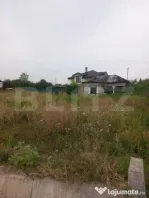 Teren intravilan 670mp, Priseaca