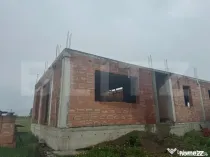 Duplex in constructie, 140mp, zona Radauti
