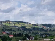 Pensiune si teren intravilan, 9814 mp in Marisel, zona parti