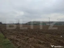 Teren intravilan de 13.000 mp, zona Parcul Tineretului
