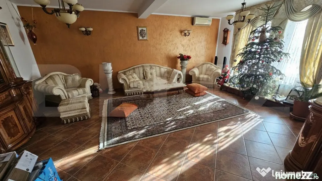 Vila în regim P+1, 380 mp², pretabilă spații de birouri, - Craiova (Dolj)