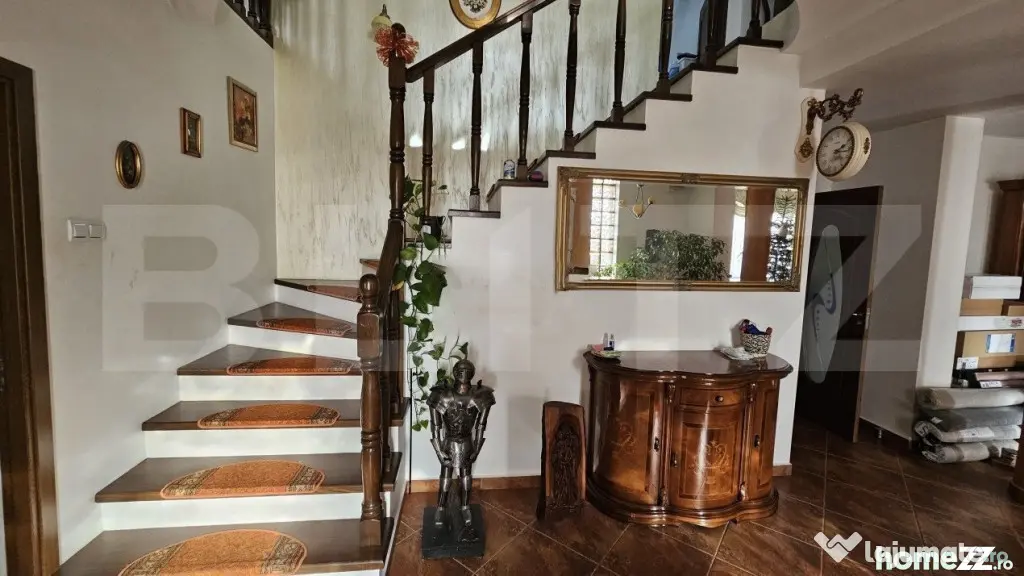 Vila în regim P+1, 380 mp², pretabilă spații de birouri, - Craiova (Dolj)