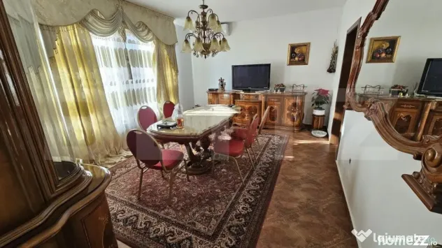 Vila în regim P+1, 380 mp², pretabilă spații de birouri, - Craiova (Dolj)