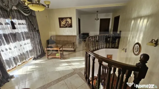 Vila în regim P+1, 380 mp², pretabilă spații de birouri, - Craiova (Dolj)