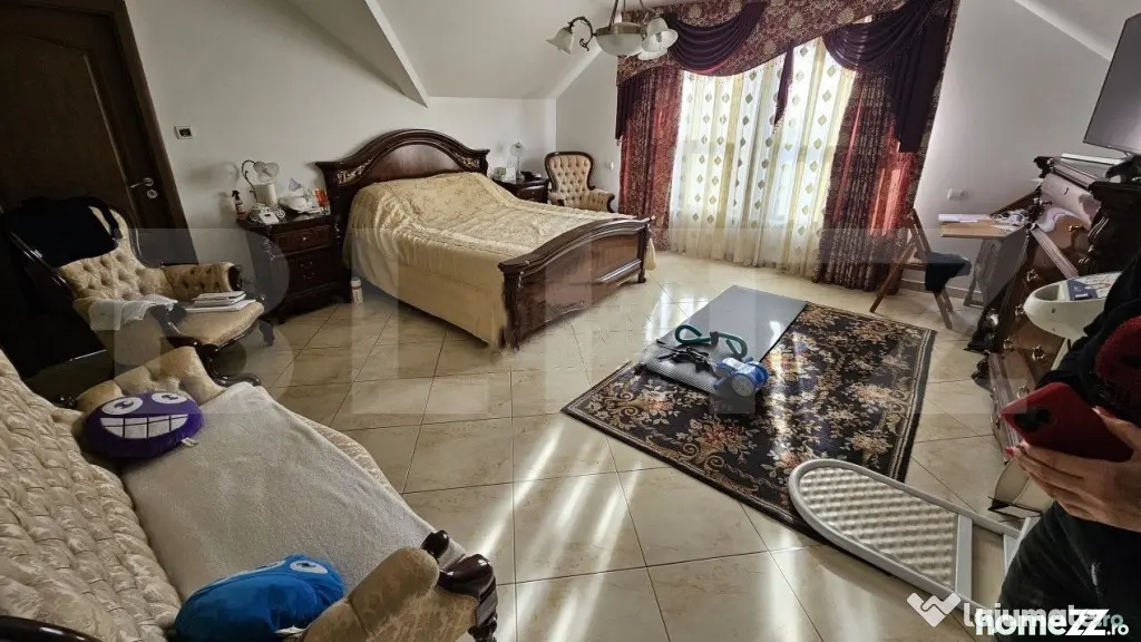 Vila în regim P+1, 380 mp², pretabilă spații de birouri, - Craiova (Dolj)