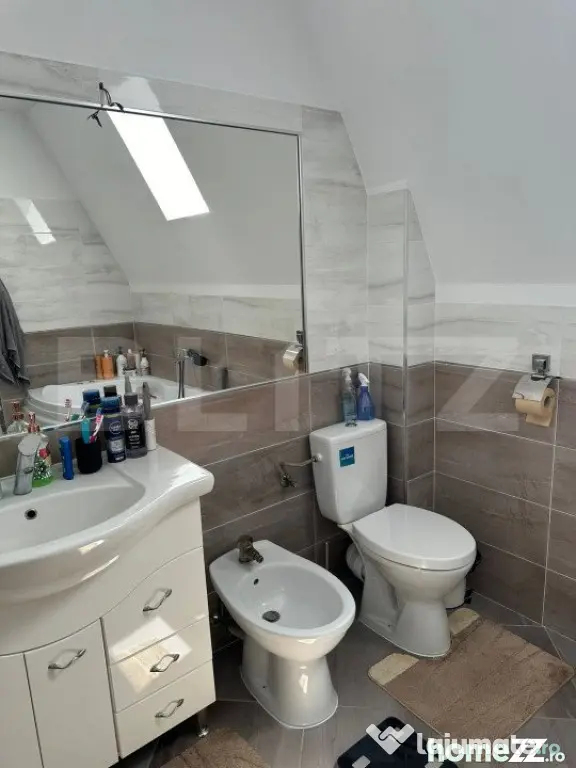 Apartament modern , mobilat , 73mp, Radauti