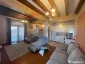 Casă / Vilă cu 4 camere de vânzare 