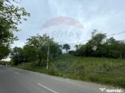 Casă și Teren Generos la Granița cu Republica Moldova! 