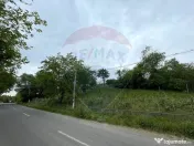 Casă și Teren Generos la Granița cu Republica Moldova! 
