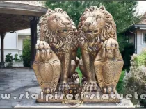 Statuetă leu mare cu blazon, arămiu patinat, model S1.