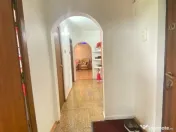 Ap 3 cam, Gavana, langa Spitalul Judetean, 119000 euro 