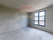 Casa într-un complex nou de 6 case înșiruite, 4 camere... 