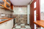 De vanzare clădire multifuncțională Calea Ferentari 