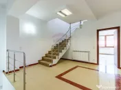 De vanzare clădire multifuncțională Calea Ferentari 