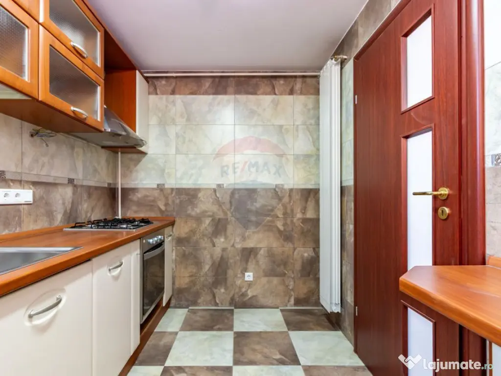 De vanzare clădire multifuncțională Calea Ferentari