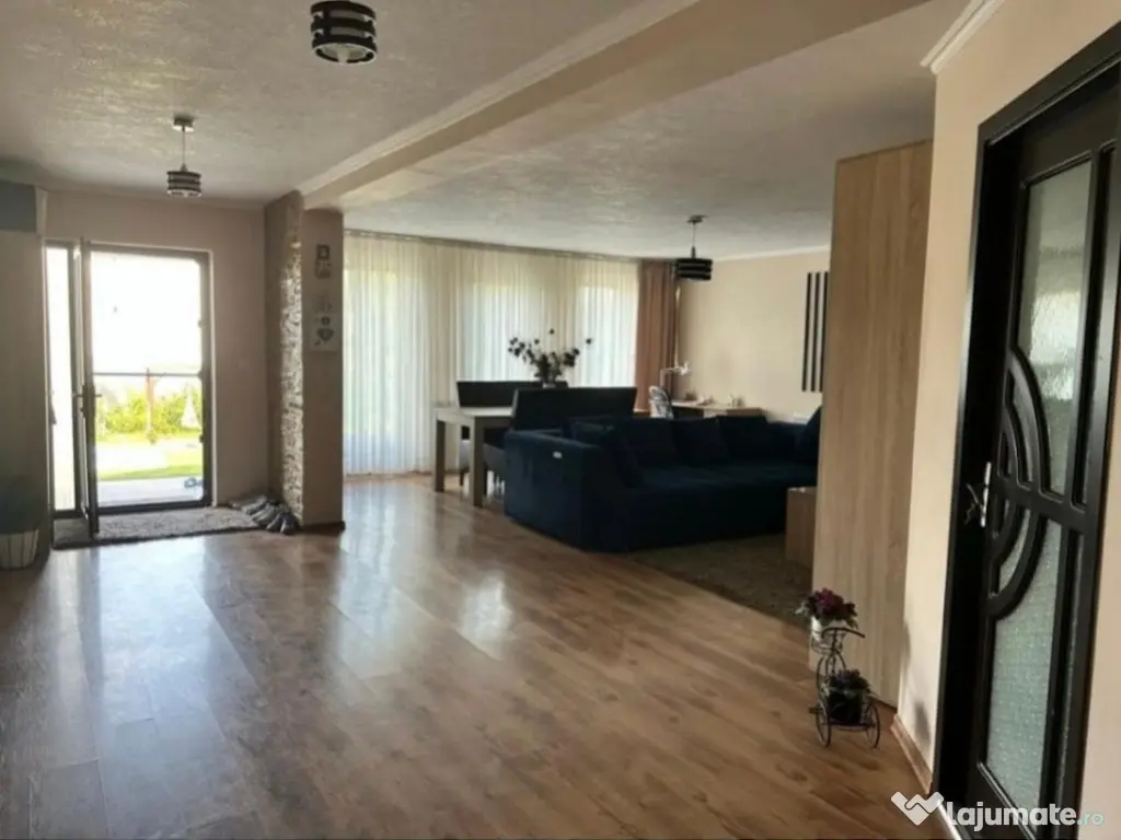 Casa in Priboieni, Arges, mobilata, 135000 euro