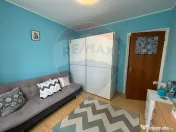 Apartament cu 3 camere de vânzare în zona 1 Decembrie 1... 